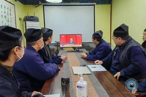 中国道教协会组织收看十三届全国人大四次会议开幕会