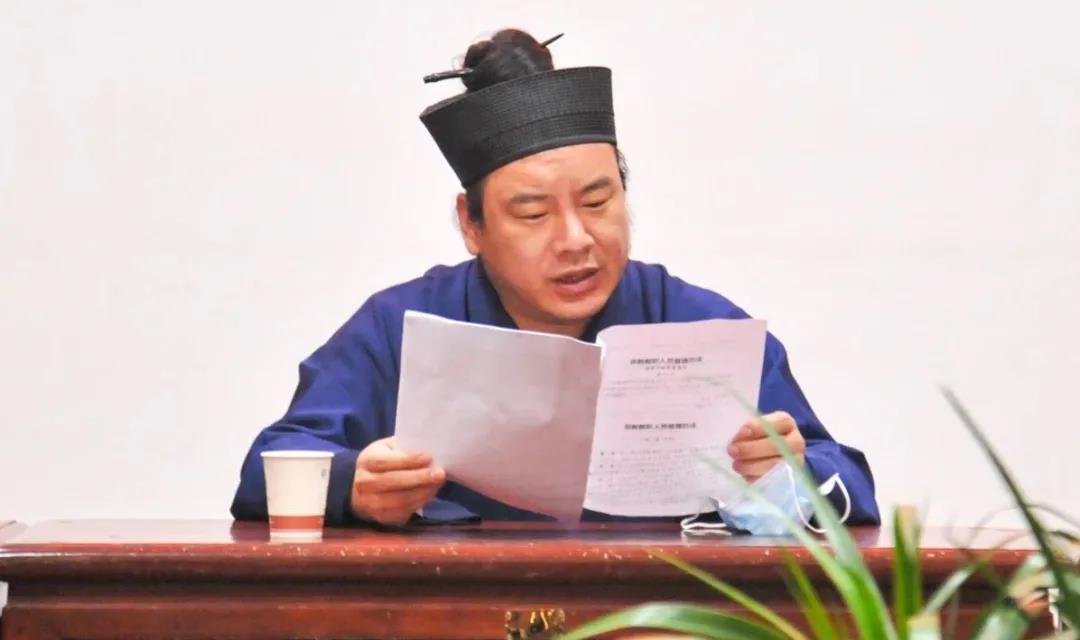 武汉长春观举办2021《宗教教职人员管理办法》学习座谈会