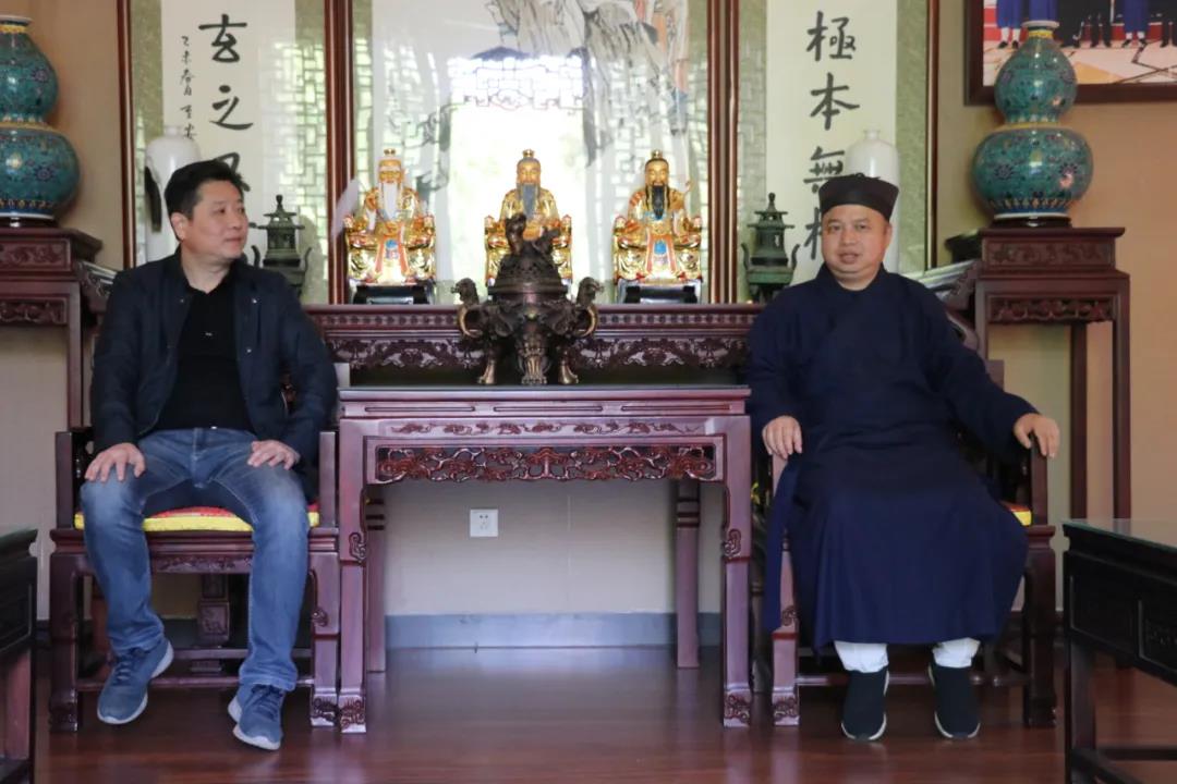 湘潭市委统战部副部长秦曙光一行考察邵阳市玉清宫-道音文化