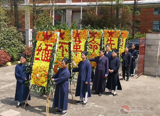 江苏省武进道教界开展缅怀英烈祭扫活动