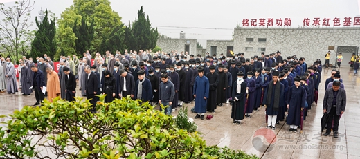 浙江道教学院全体成员至天台县烈士陵园祭扫扬先烈精神 颂爱国情怀-道音文化