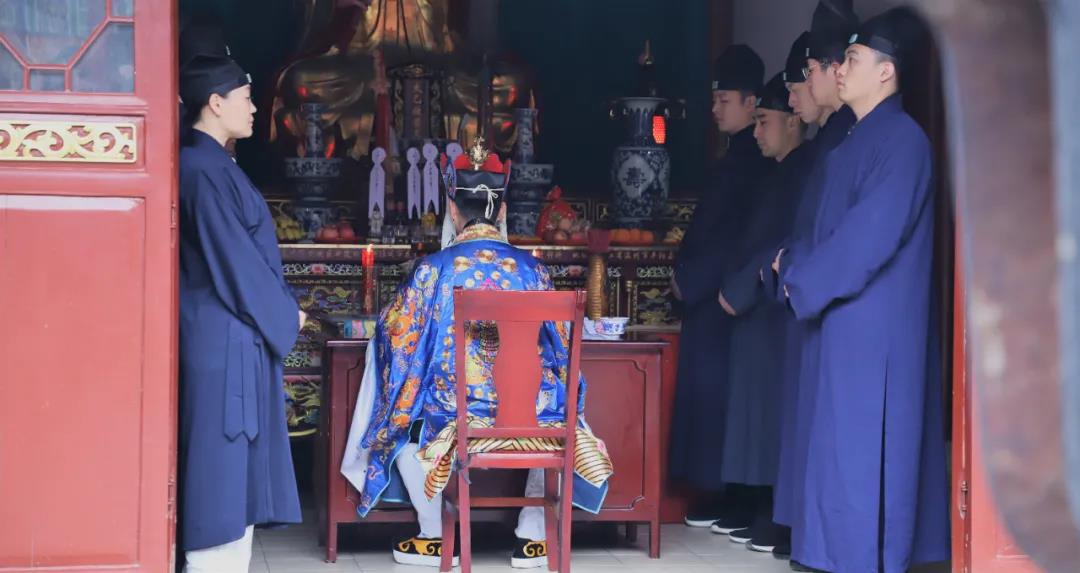 龙虎山嗣汉天师府举行“追念施鼎清舟人先生羽化‘七七’升度法会”-道音文化