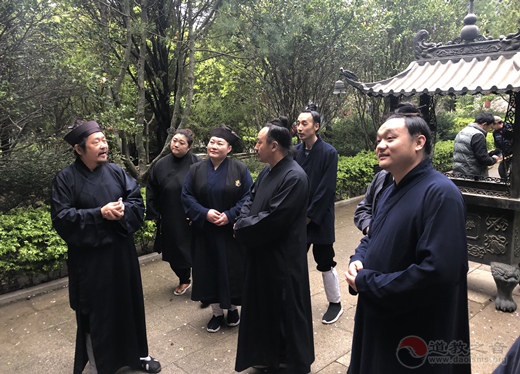 山东省青州市道协班子成员赴崂山太清宫交流学习