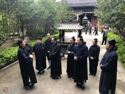 山东省青州市道协班子成员赴崂山太清宫交流学习