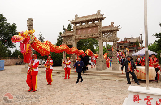 陕西省榆阳卧云山道观用庙会宣传绿水青山发展理念-道音文化