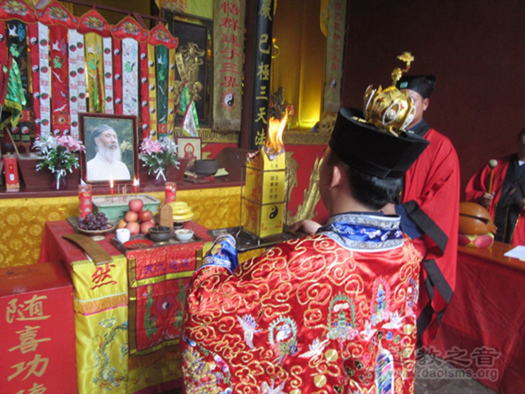 湖南道教界悼念上法下融任大仙师羽化登真-道音文化