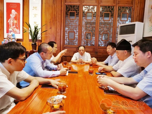 苏州市人大常委会研究室主任李远延一行到玄妙观调研-道音文化