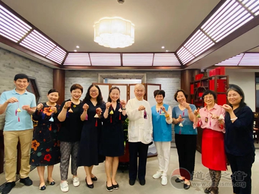 上海白云观慈爱功德会开展“端午送平安”系列活动