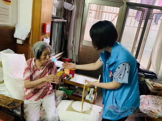 上海白云观慈爱功德会开展“端午送平安”系列活动