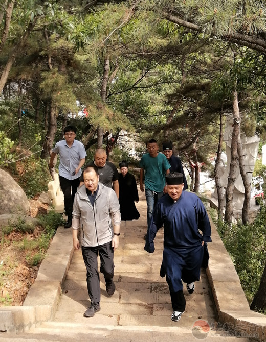 秦皇岛市抚宁区委常委、统战部长刘昕视察天马山玄真观