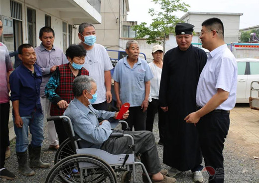 山东省临沂市道协开展六月份“每月一善,扶危济困”慈善活动-道音文化