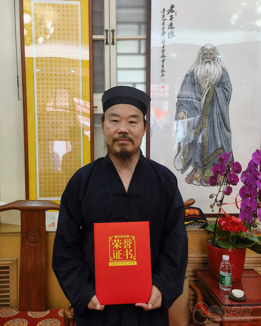 杨华