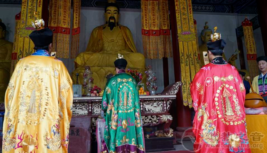 我读了一万遍《度人经》，有些话想对你说