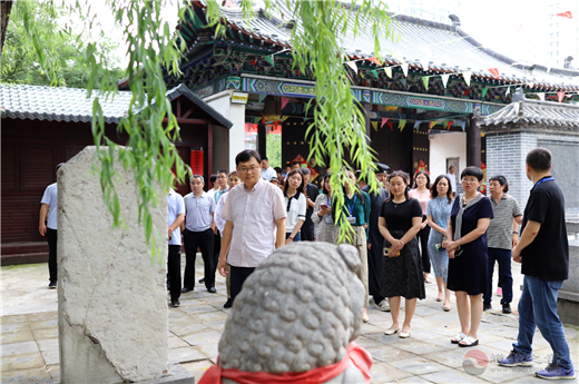 山东省临沂党外干部培训班学员参访临沂三官庙普法宣传教育基地-道音文化