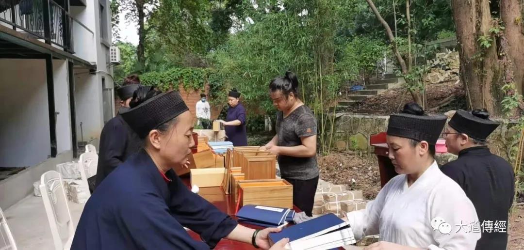 武汉大道观举行丛林晒经仪式-道音文化