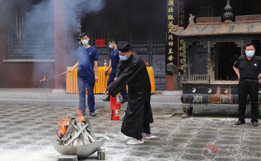 山东省临沂市河东区普法宣传教育基地观摩会暨消防安全培训会在河东区三官庙召开-道音文化