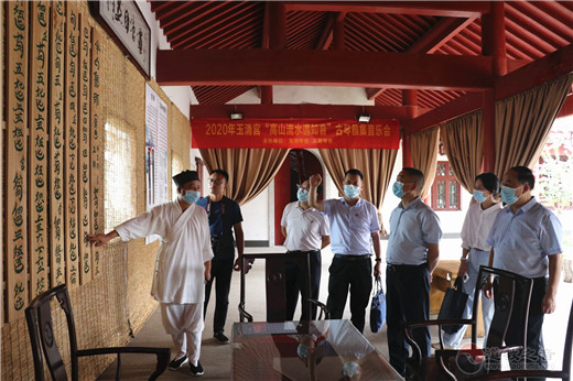 邵阳市委组织部长、统战部长王永红检查玉清宫疫情防控工作-道音文化