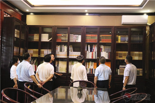 邵阳市委组织部长、统战部长王永红检查玉清宫疫情防控工作-道音文化