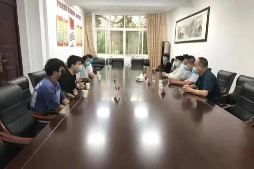 亳州市道教协会开展“圆梦大学生助学行动”及“助医”慈善活动