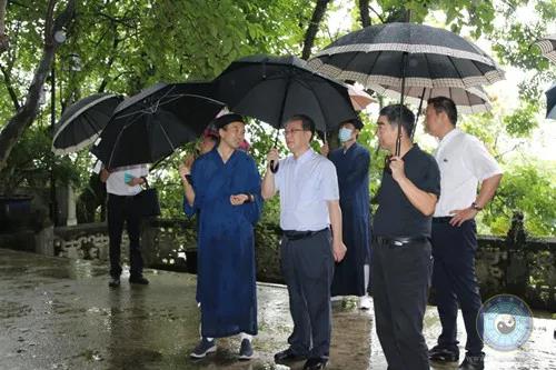 重庆市政协副主席王新强一行视察调研重庆市道协和老君洞-道音文化