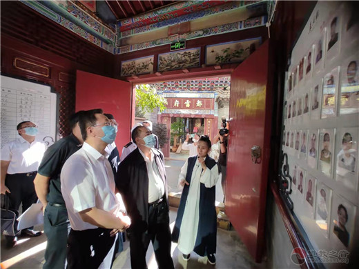 云南省人大常委会副主任杨福生一行莅临昆明市真庆观检查-道音文化