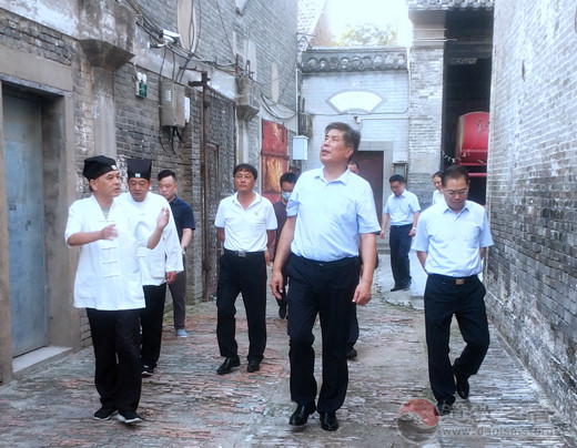 江苏省民宗委二级巡视员郭志清一行到淮安东岳庙检查安全工作-道音文化