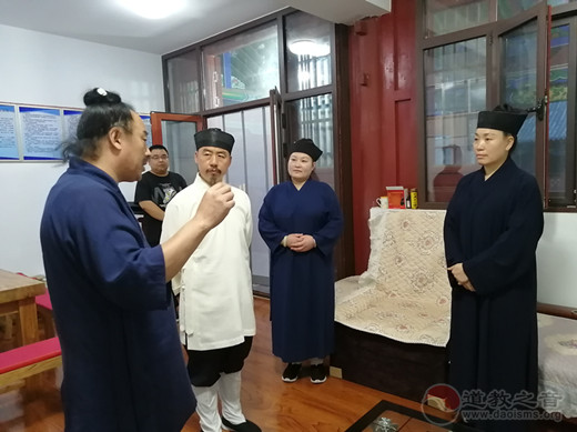 山东省道教协会会长张诚达道长莅临青州市三官庙检查指导工作-道音文化