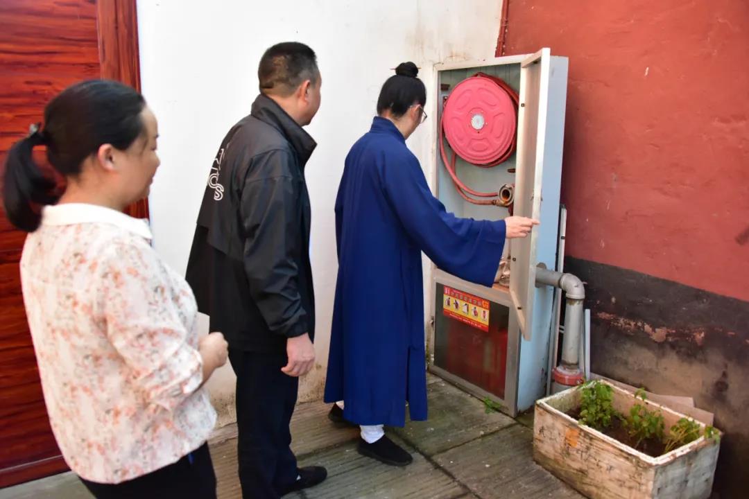 武当山道教学院开展国庆节前安全大检查