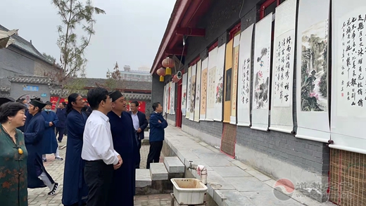 聊城市道教协会在临清泰山行宫碧霞元君祠举行庆祝新中国成立72周年暨书画展活动