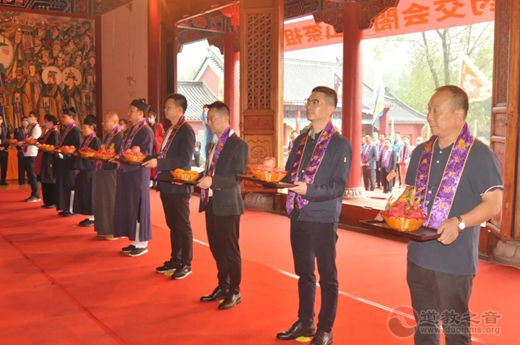热烈祝贺樟树市第52届全国药交会閤皂山祭祖典礼圆满成功