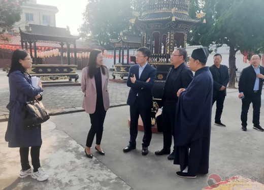 江苏省启东市领导彭晓红一行赴崇贞观及道教协会调研