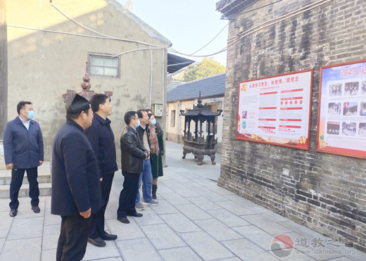淮安市民宗局副局长王育专一行赴东岳庙检查-道音文化