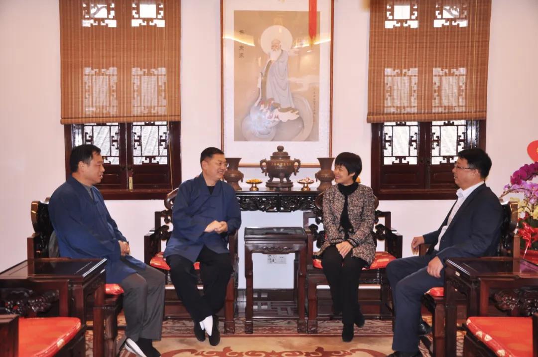 上海市黄浦区委常委、统战部长卢正到上海城隍庙走访-道音文化