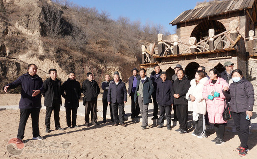陕西榆林关公文化研究会考察龙华寺关公崇拜的历史传承