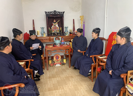 辉县市道教协会组织学习习近平总书记在全国宗教会议上重要讲话精神