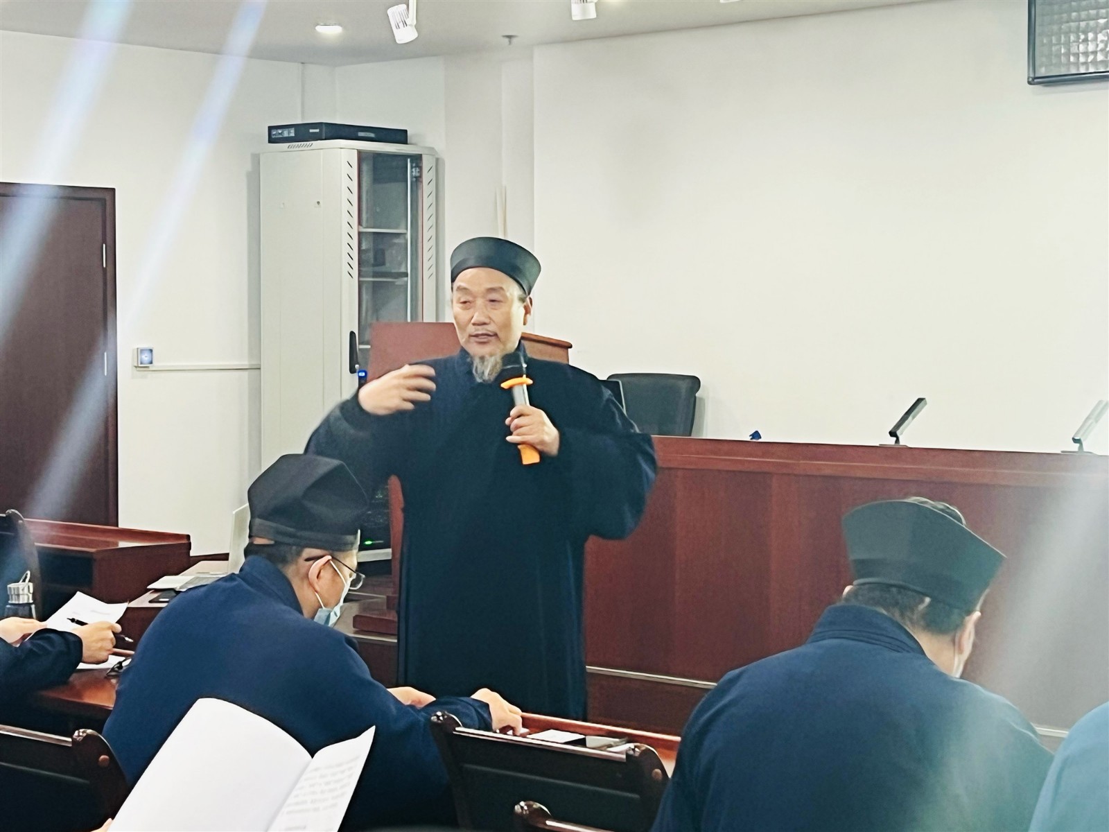 中国道教学院举办首届考经活动