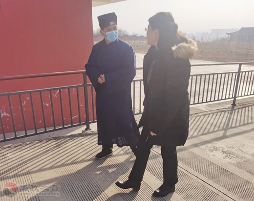 南京市委统战部副部长、市民宗局局长苏宇红一行到洞玄观检查安全工作