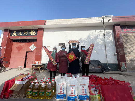 辉县市老君洞道院春节前慰问宫观居士