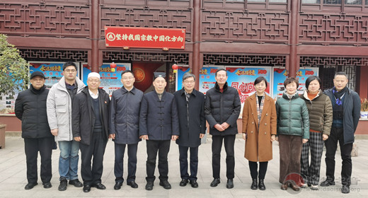 江苏省委统战部走访慰问无锡市宗教界代表人士