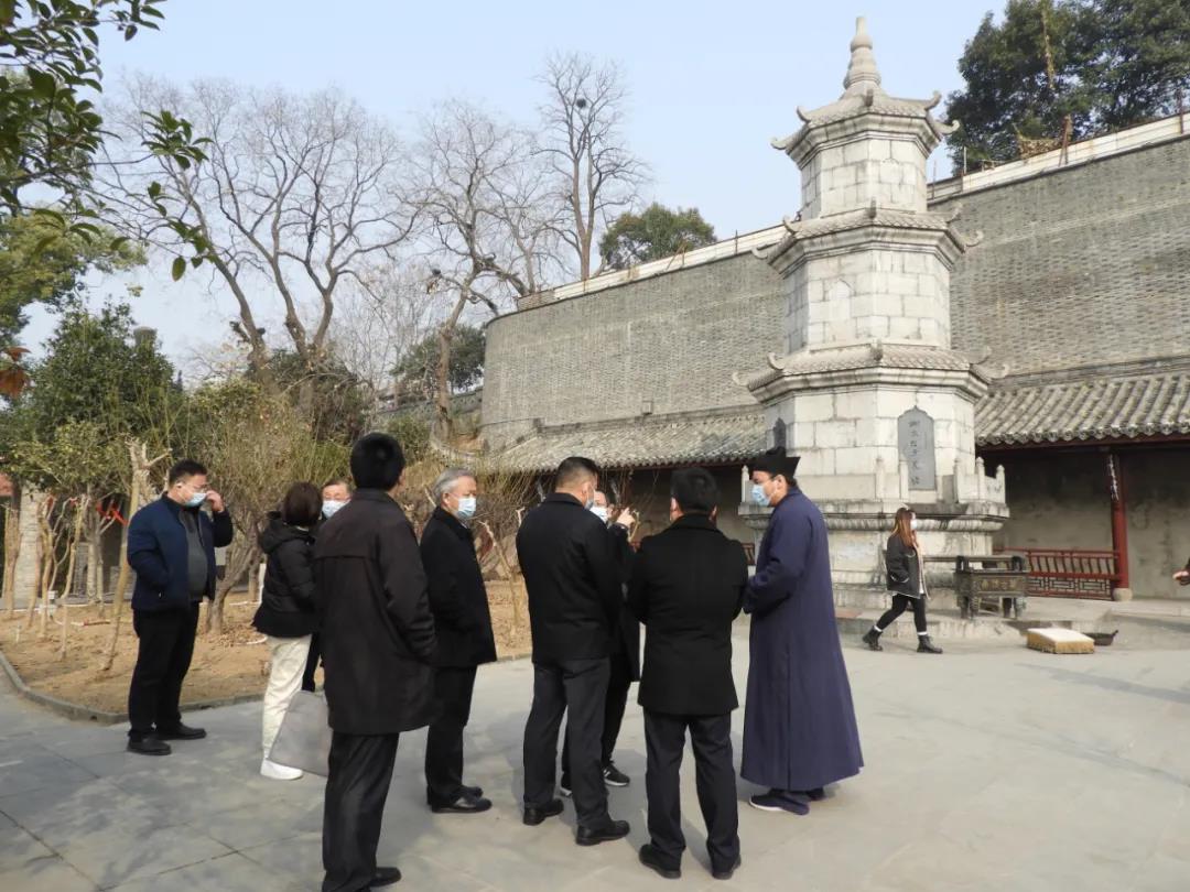 湖北省委统战工作领导小组朱思林一行莅临武汉长春观调研