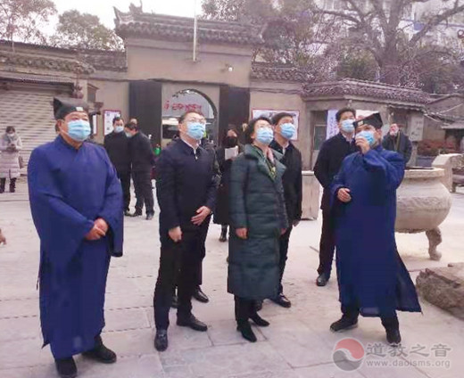 淮安市委领导检查淮安东岳庙安全生产和疫情防控工作