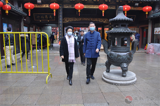 南通市委常委、统战部部长王小红到上海城隍庙走访交流