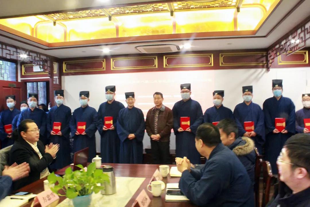 上海市道教协会举行八届二次会长办公（扩大）会议