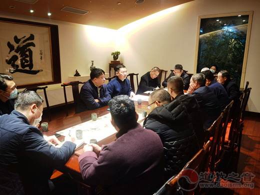 南通市道教协会参访团一行到上海城隍庙参访交流