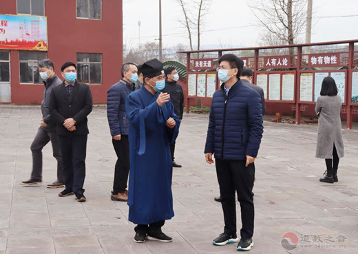 镇江市委副书记、统战部部长巩海滨一行到润州道院检查疫情防控工作