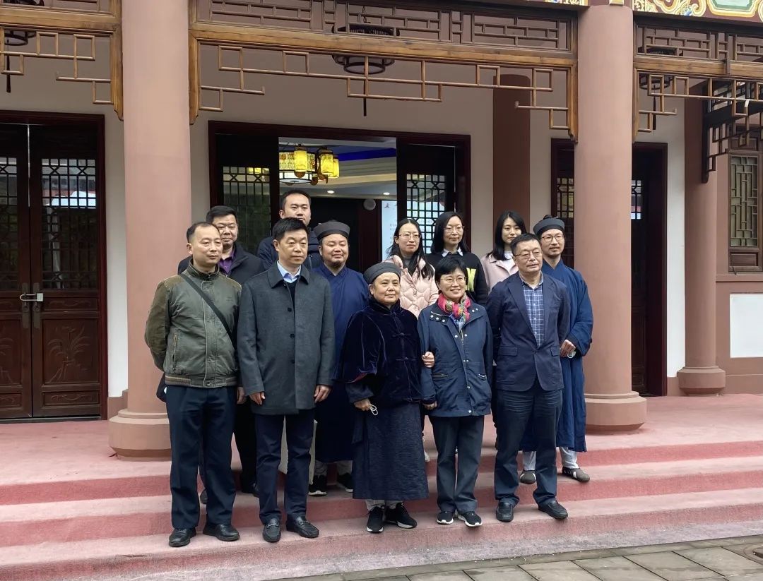 成都市副市长林楠一行莅临青羊宫参访调研