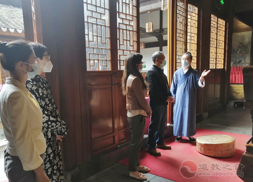 常州市武进区台办一行参访花神宫
