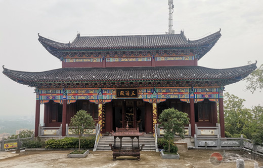拜谒南岳山道观