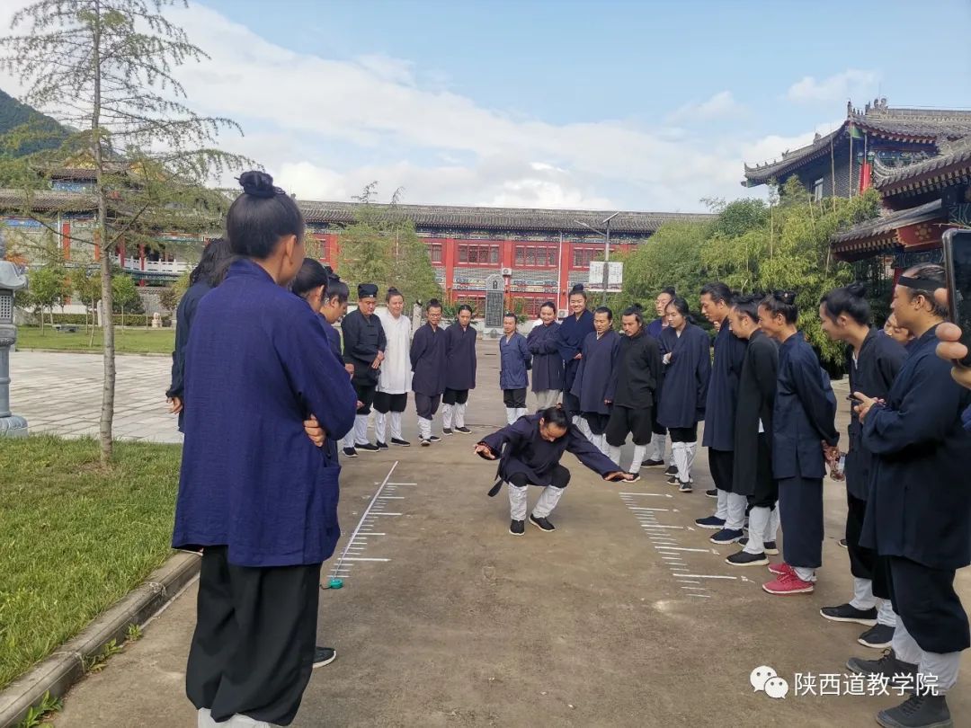 陕西道教学院举办春季运动会