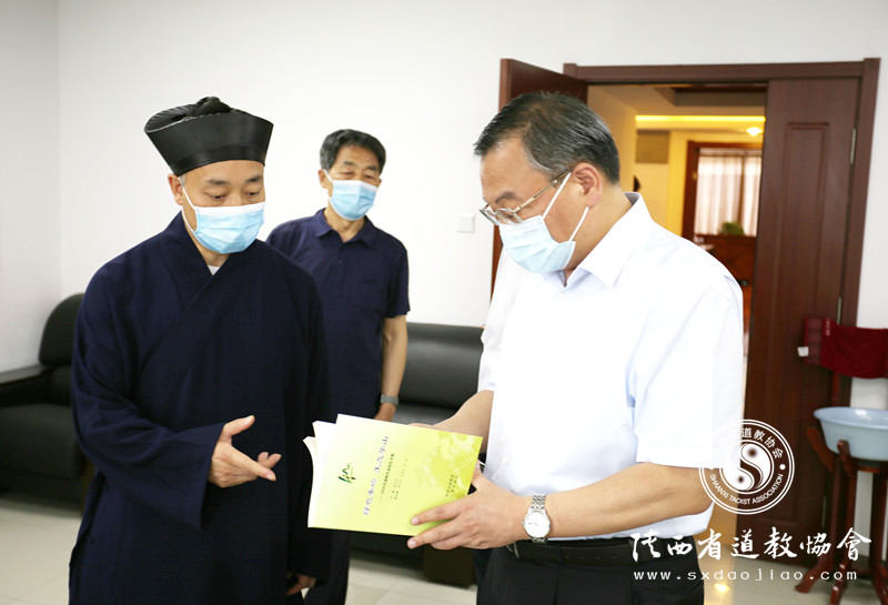 陕西省民宗委主任董劲威一行走访调研省道教协会